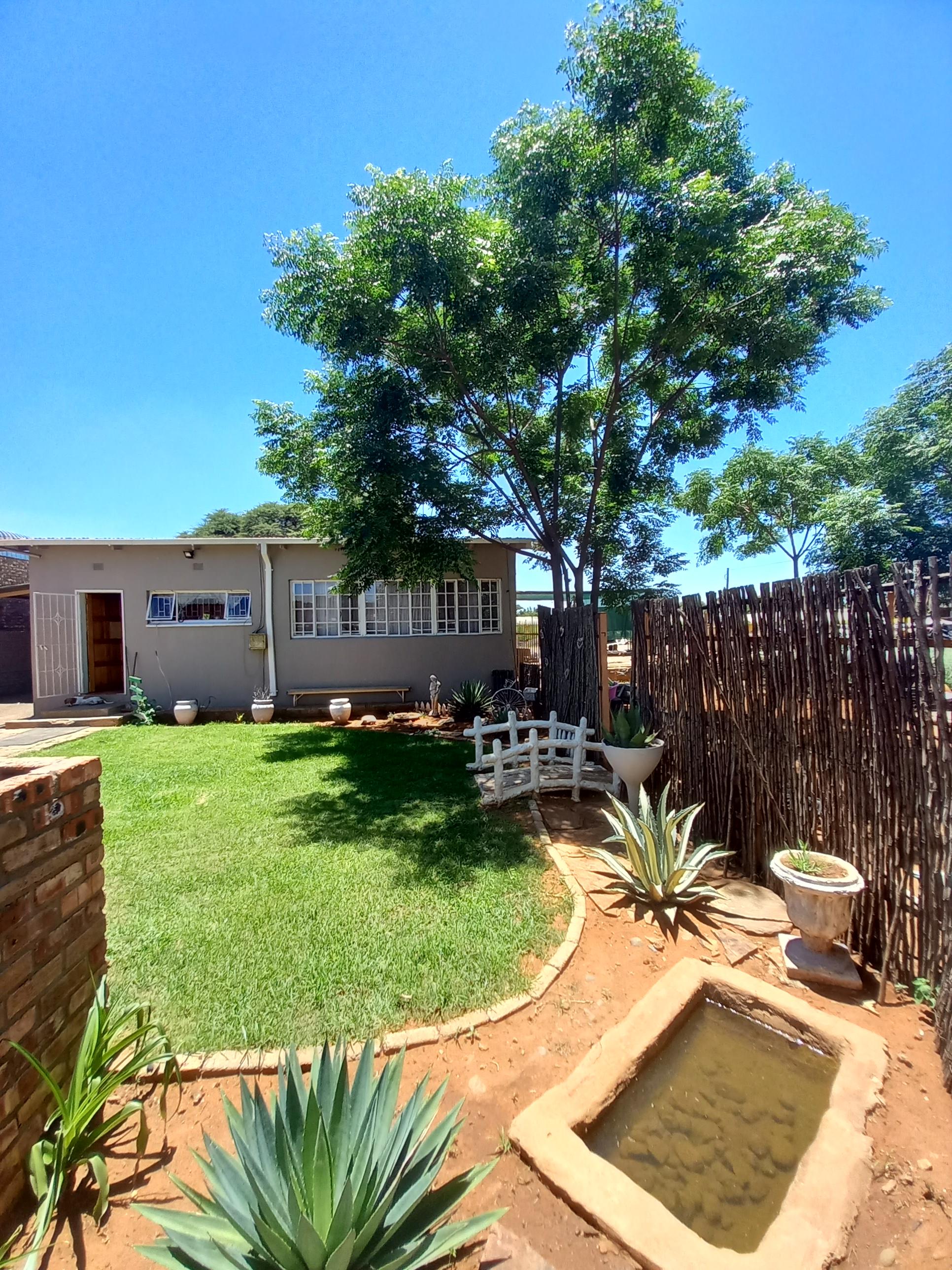 2 Bedroom Property for Sale in Hartswater Northern Cape